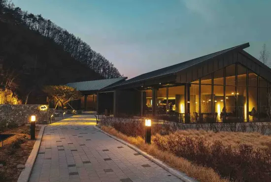 Lake View Resort